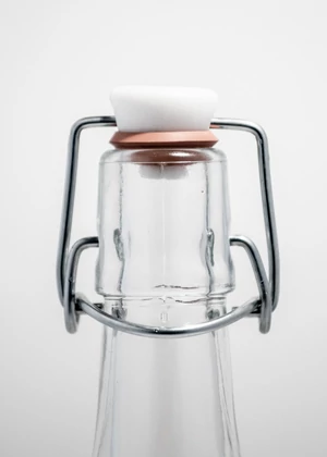250 ml csatosüveg (csattal)